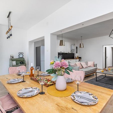 Amazing Apartment In Rijeka With Wifi ภายนอก รูปภาพ
