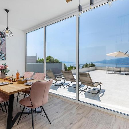 Amazing Apartment In Rijeka With Wifi ภายนอก รูปภาพ