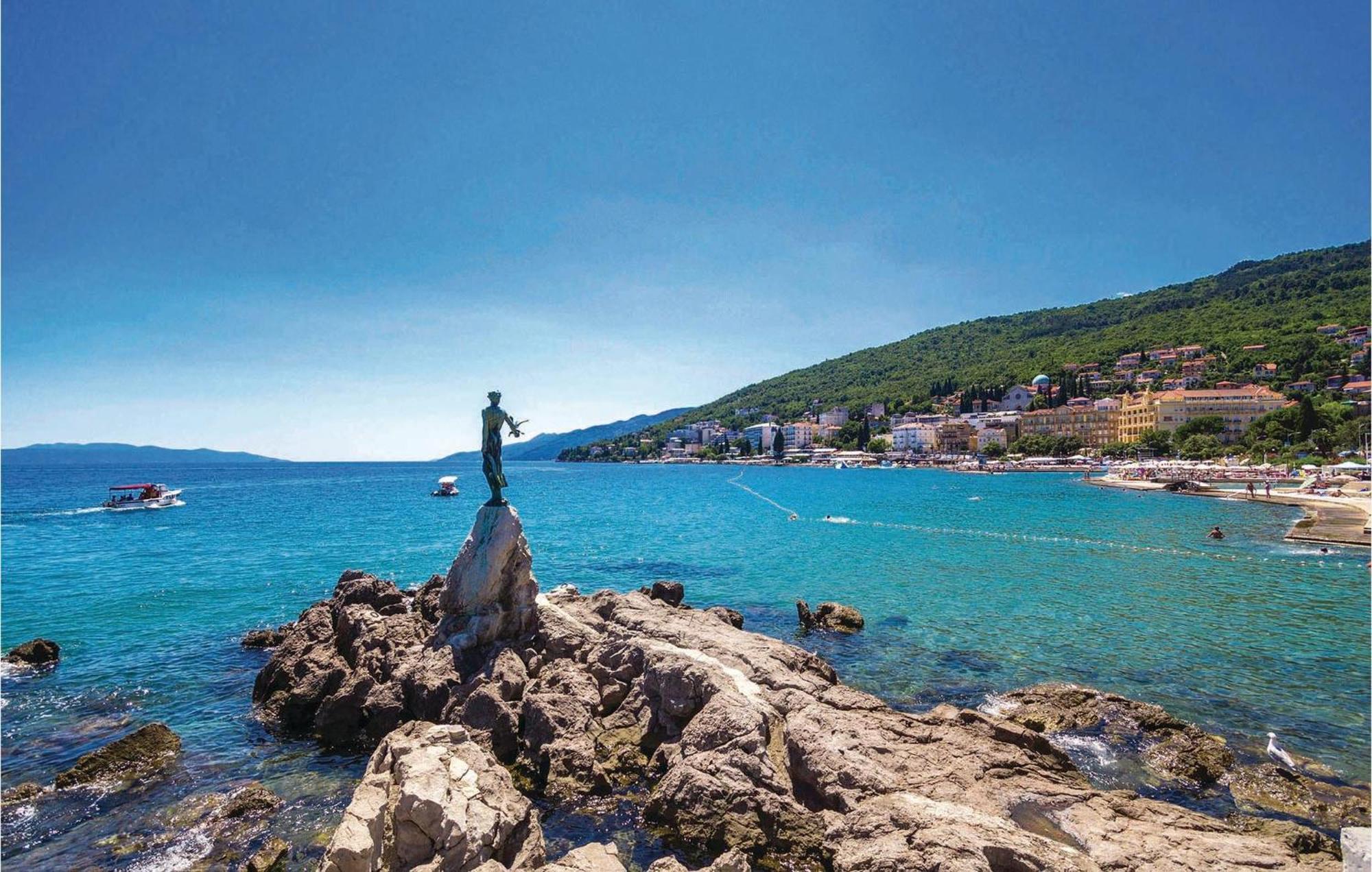 Amazing Apartment In Rijeka With Wifi ภายนอก รูปภาพ