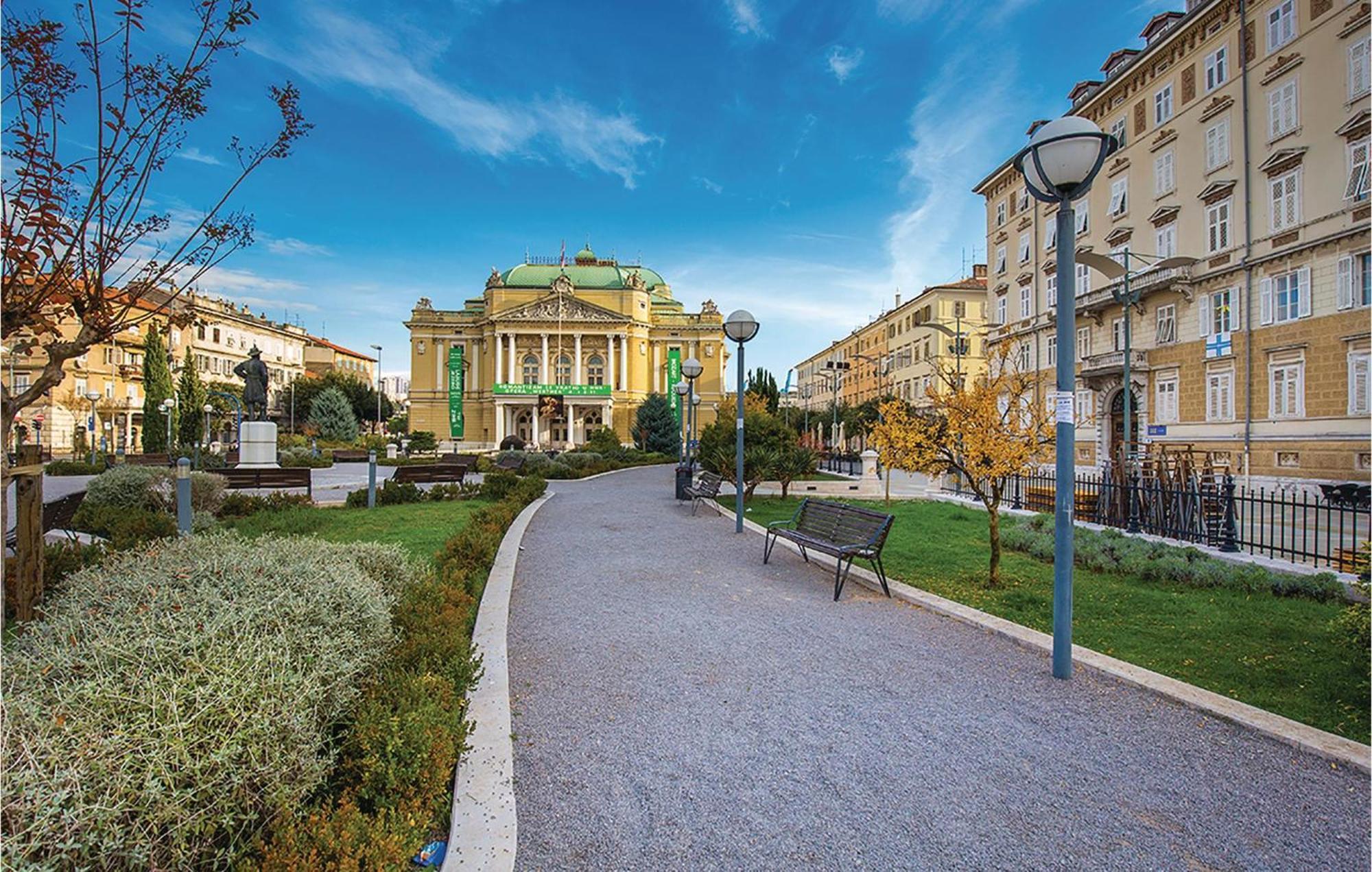 Amazing Apartment In Rijeka With Wifi ภายนอก รูปภาพ