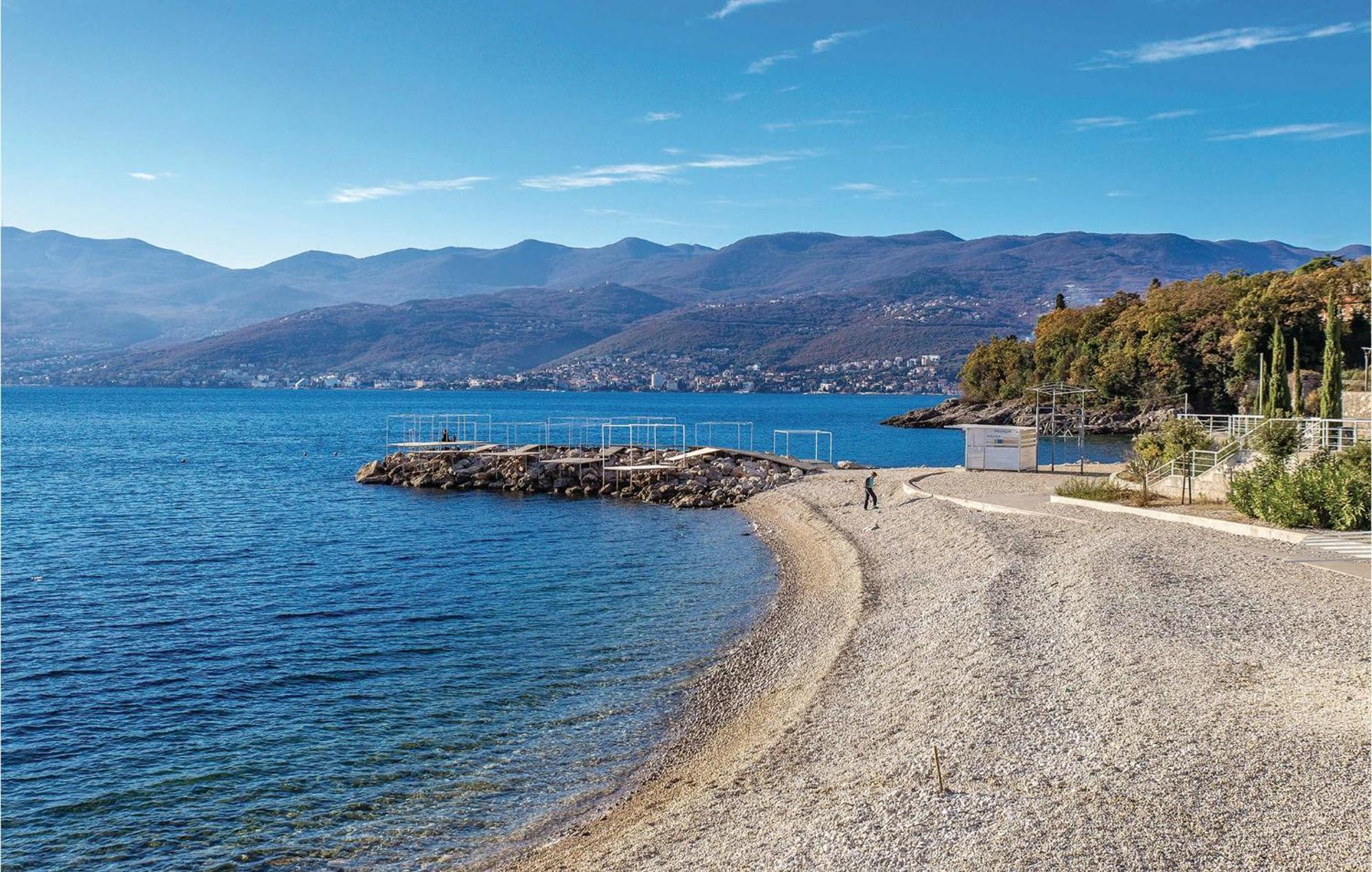 Amazing Apartment In Rijeka With Wifi ภายนอก รูปภาพ