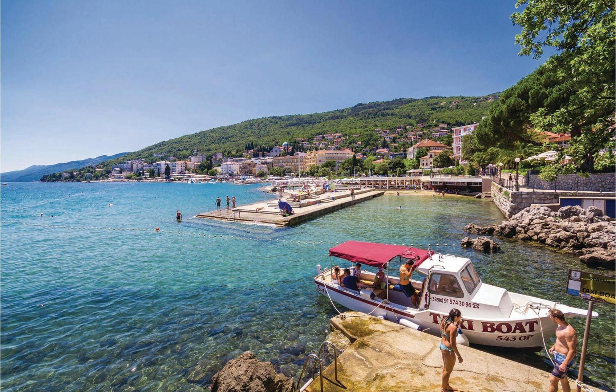Amazing Apartment In Rijeka With Wifi ภายนอก รูปภาพ